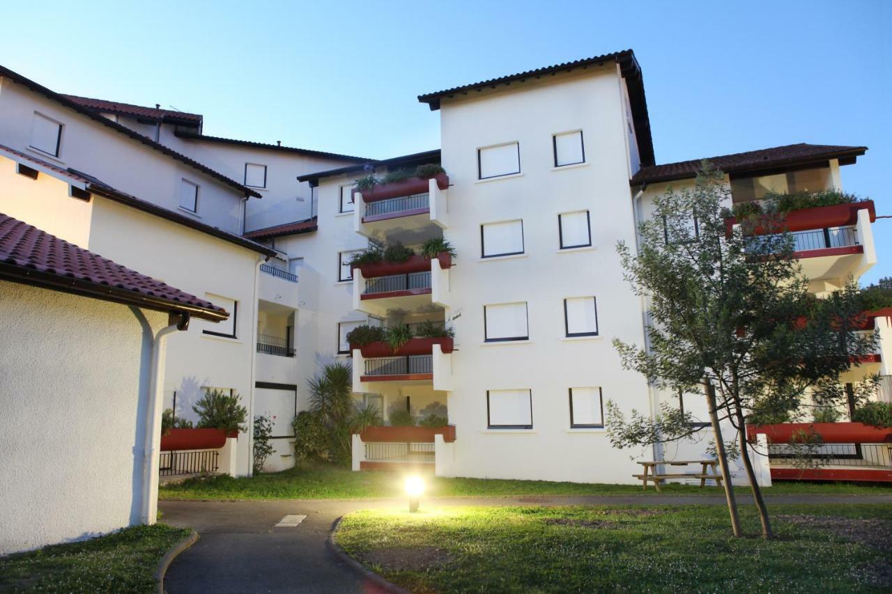 Vvf Residence Anglet Buitenkant foto